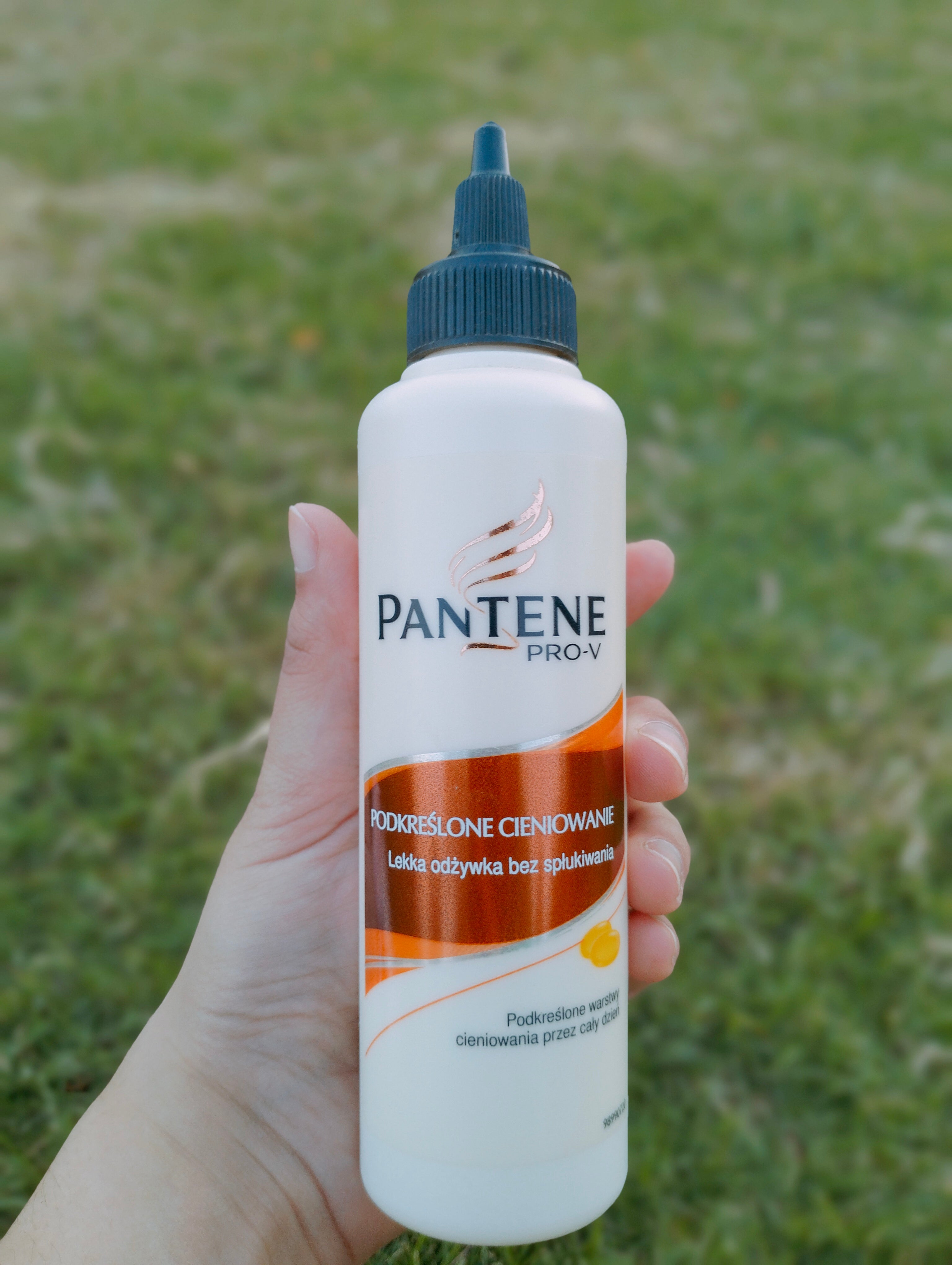 Pantene hair conditioner